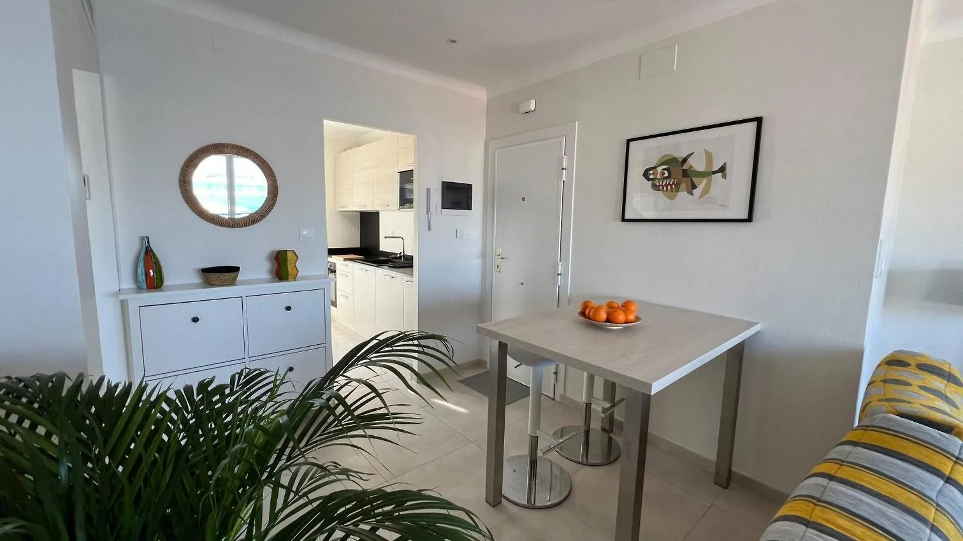 Appartamento Precioso Apartamento Con Vistas Espectaculares De La Bahia Roses Av-48
