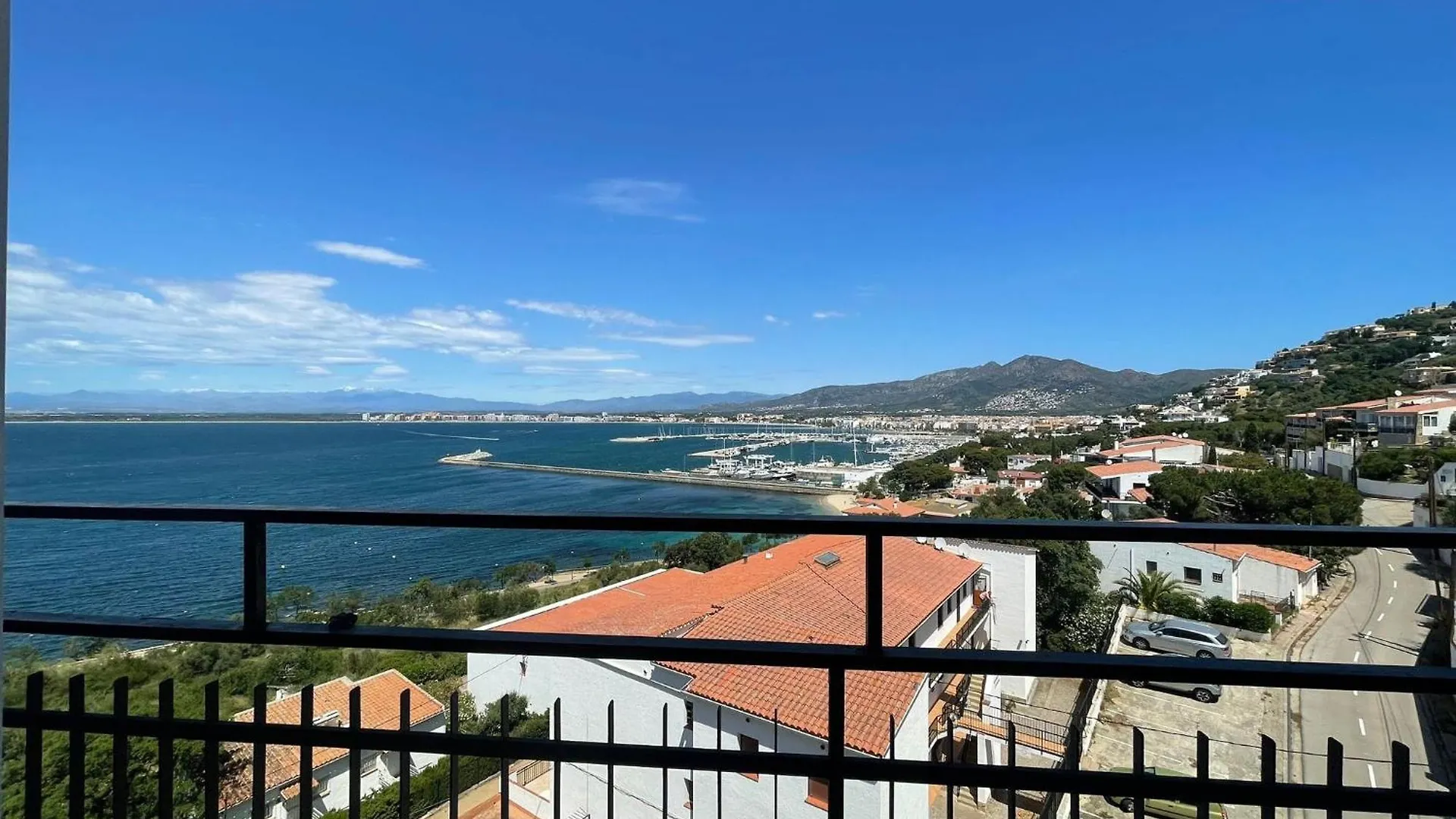 Appartamento Precioso Apartamento Con Vistas Espectaculares De La Bahia Roses Av-48